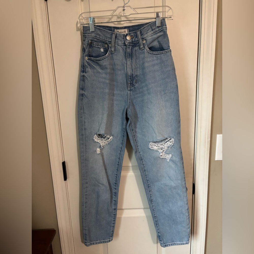 Madewell The Mom Jean High Rise Straight Leg 90s Distressed Light Wash Size 24
